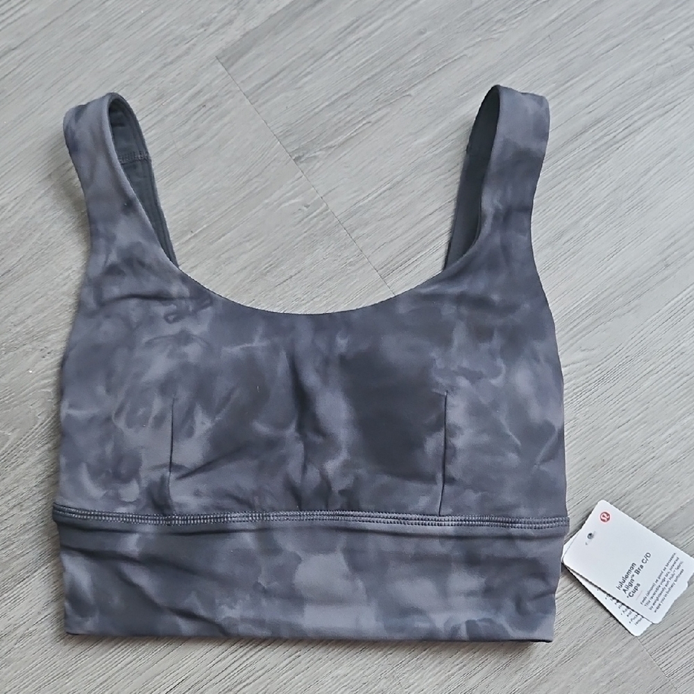 NWT Lululemon Align Reversible Bra Light Support, C/D Cup Sz 2 - Picture 2 of 6